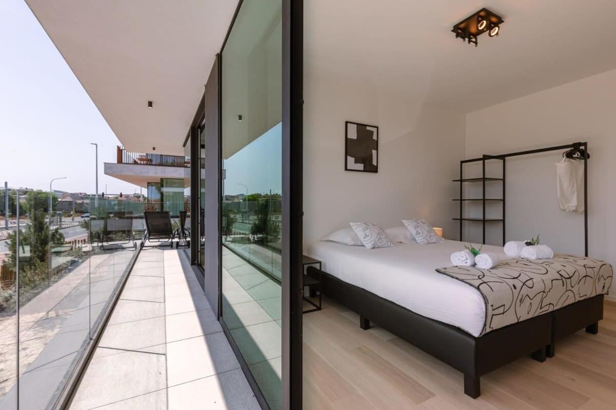 New, Luxurious And Modern Apartment With Private Parking Коксейде Екстер'єр фото