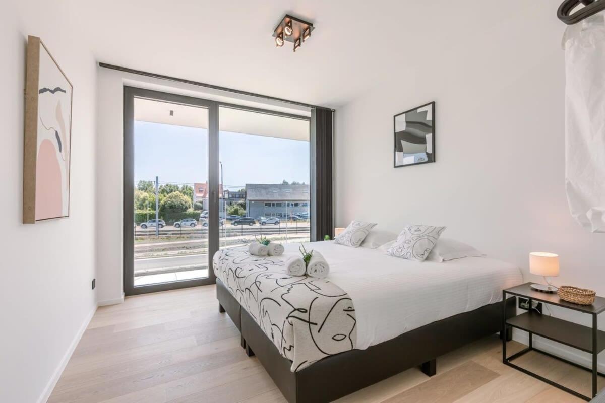 New, Luxurious And Modern Apartment With Private Parking Коксейде Екстер'єр фото