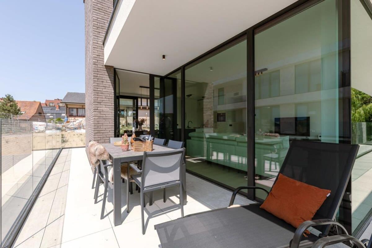 New, Luxurious And Modern Apartment With Private Parking Коксейде Екстер'єр фото