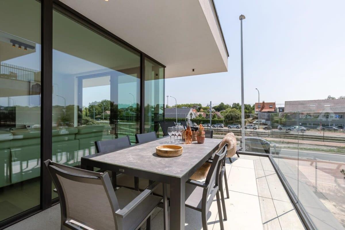 New, Luxurious And Modern Apartment With Private Parking Коксейде Екстер'єр фото